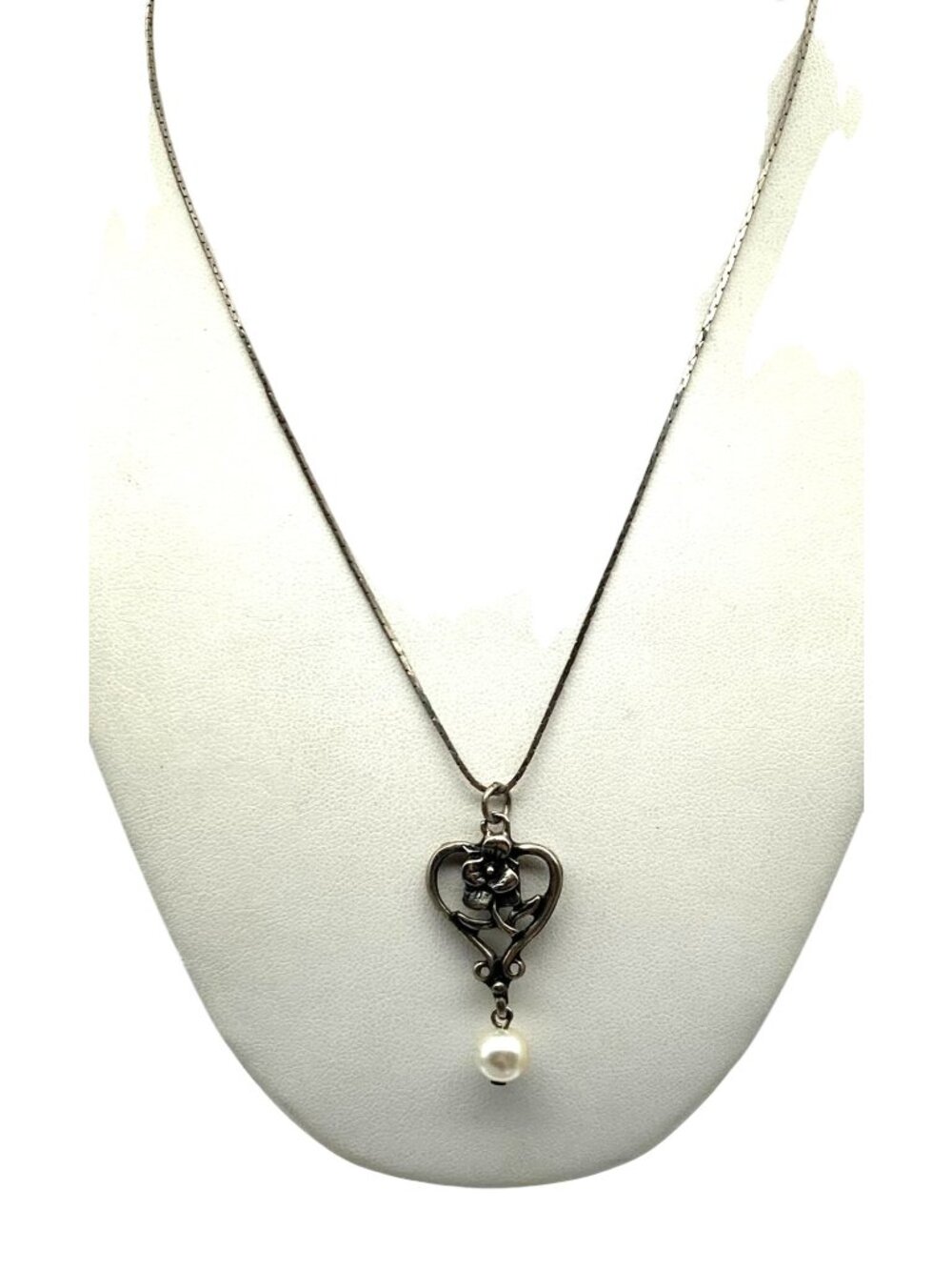 Vintage Hearts and Flowers Pendant with Pearl Drop on Delicate Silver Tone Chain
